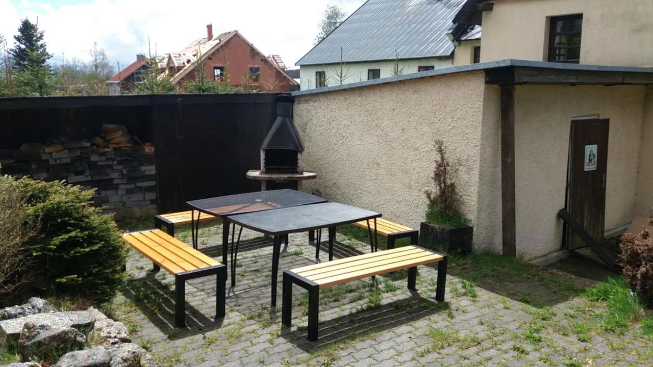 Chalupa Hrazdenka V Krusnych Horach Horní Blatná Extérieur photo